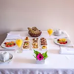 Otel Lunada